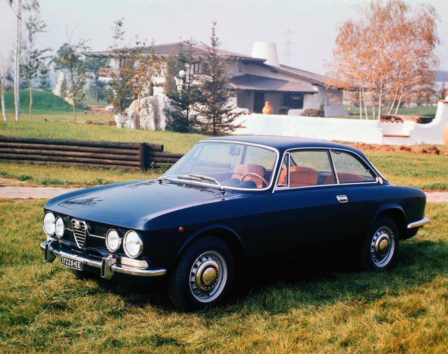  Alfa Romeo 1750 GT Veloce (105) 1970 года  (WW) (фото 3 из 14)